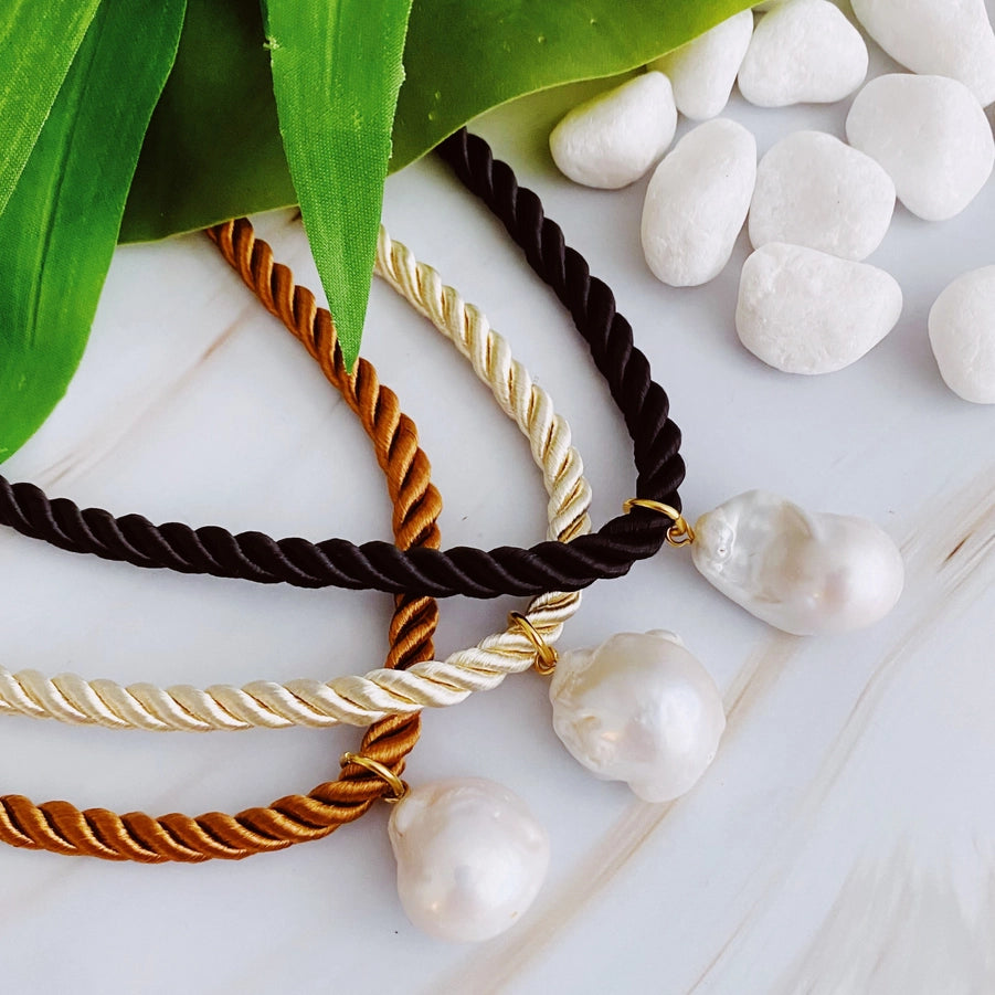 Baroque Pearl On Rope Necklace