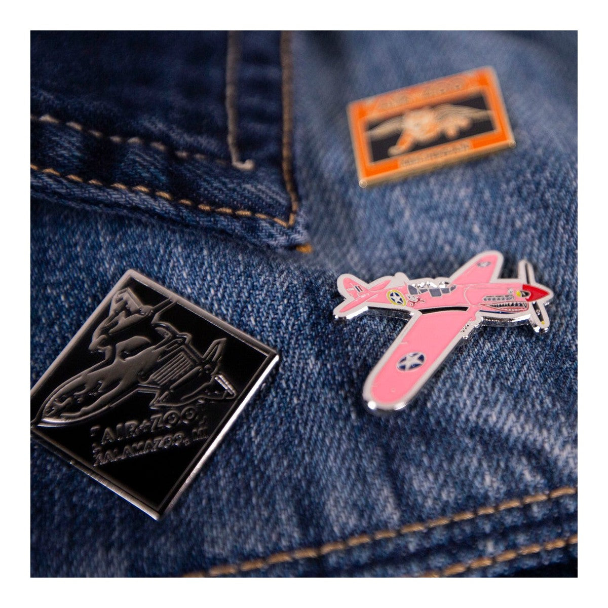 Air Zoo SR-71 Pin