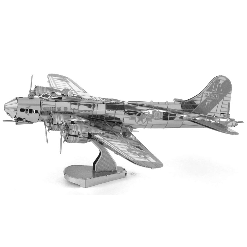 B-17 Flying Fortress Scale Model